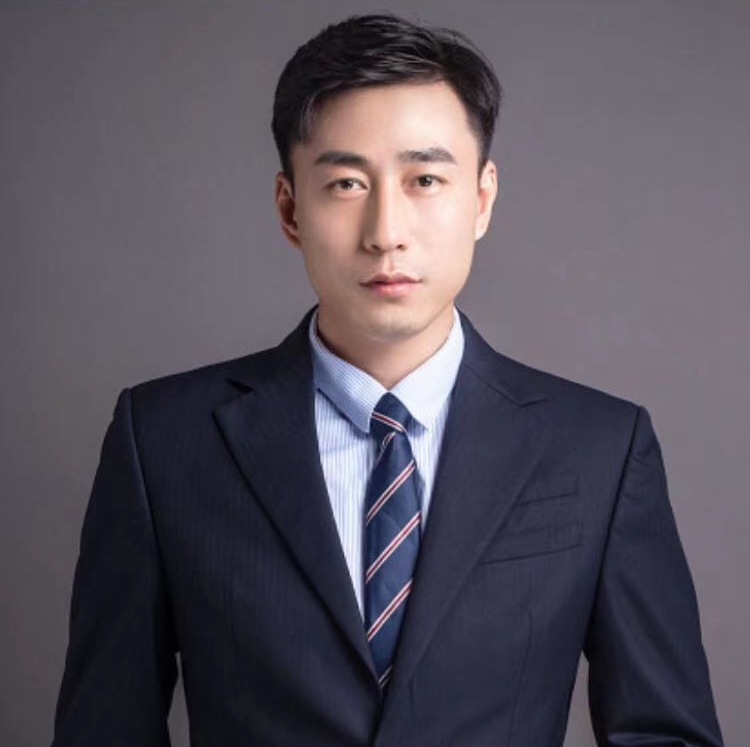 王昌群 包装与印刷设计负责人